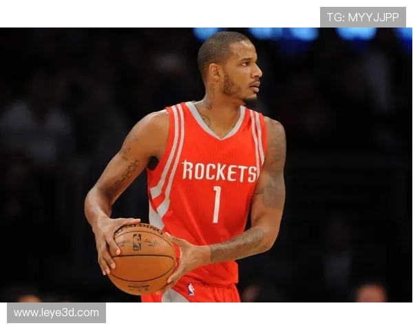 快船今日训练精彩瞬间小卡持球卢指导跑位哈登投篮比尔运球展现默契